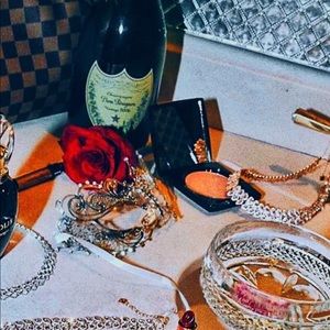 Meet your Posher, Theta